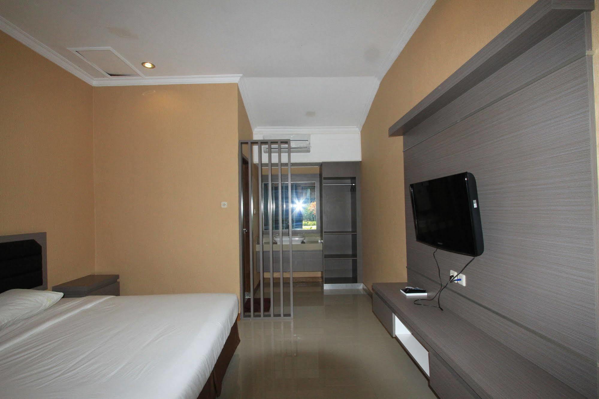 Hotel Bumi Aditya Senggigi Eksteriør billede